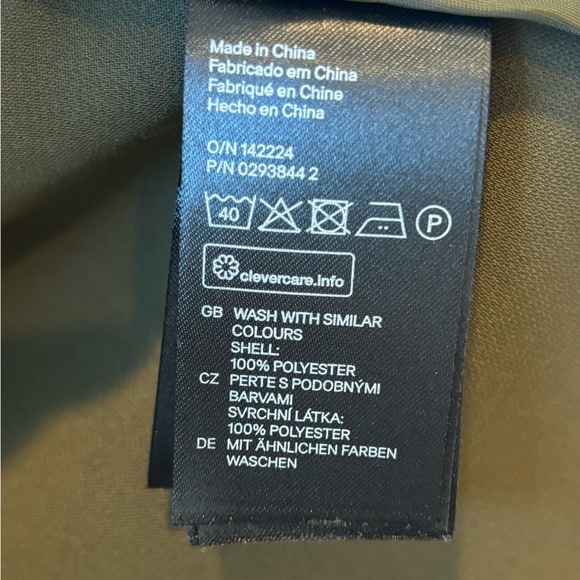 * H&M • Olive green drape cardigan with tie - Picture 2 of 4